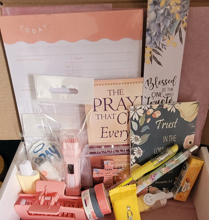 Scooptastic • Sprinkle Of Hope • Bookish & Artsy